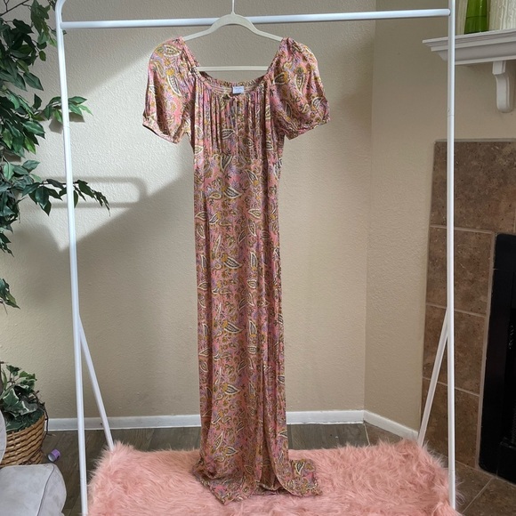 Patrons of Peace Dresses & Skirts - Patrons of Peace Maxi Paisley Boho Dress